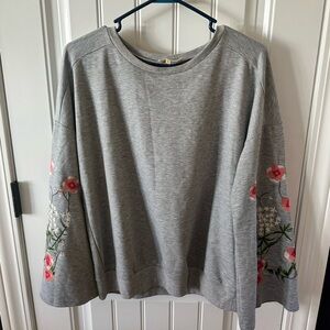 Entro Anthropologie Embroidered Floral Bell Sleeve Sweatshirt